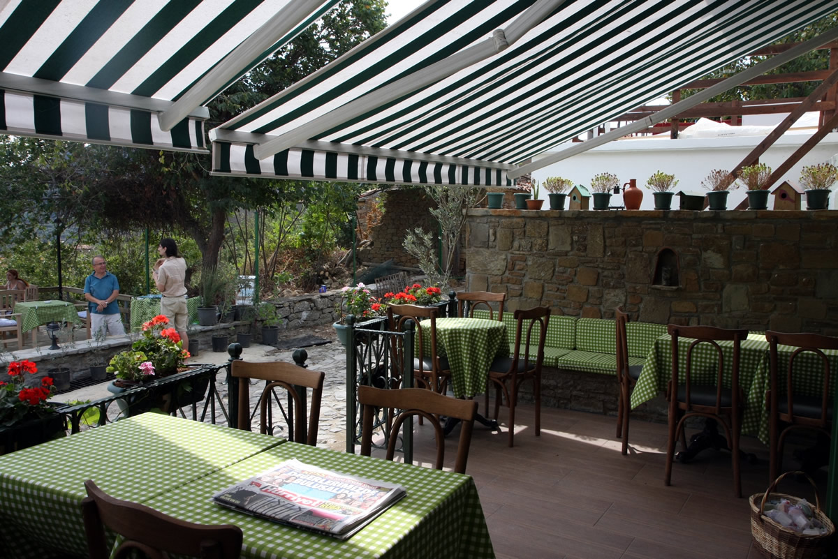 Gökçeada Yeşil Ev Otel